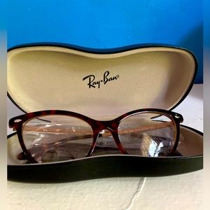 Ray-Ban Tortoise/Gold Frame prescription glasses. Cat eye, New w hard case.